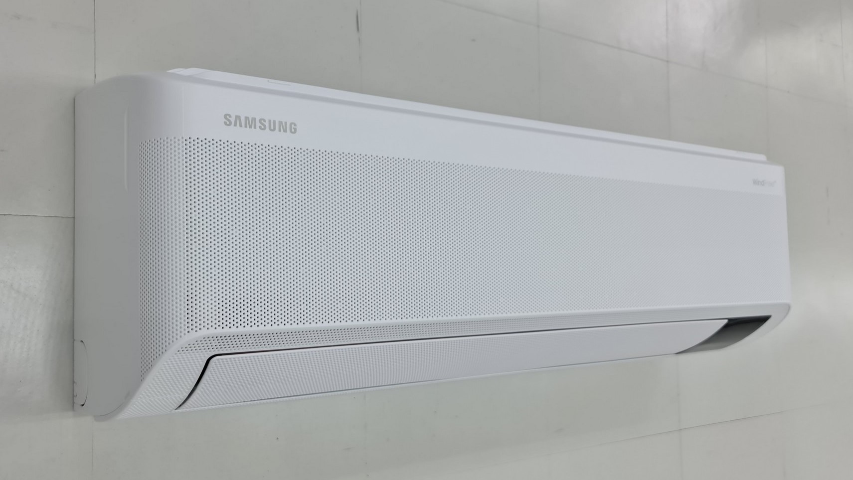 SAMSUNG AR13CYEAAWKNTC - angle-4